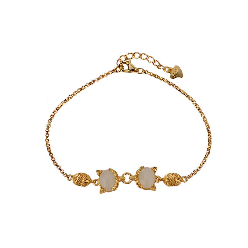 925 silver women's bracelet with a fox charm and a jasper stone on an adjustable chain.