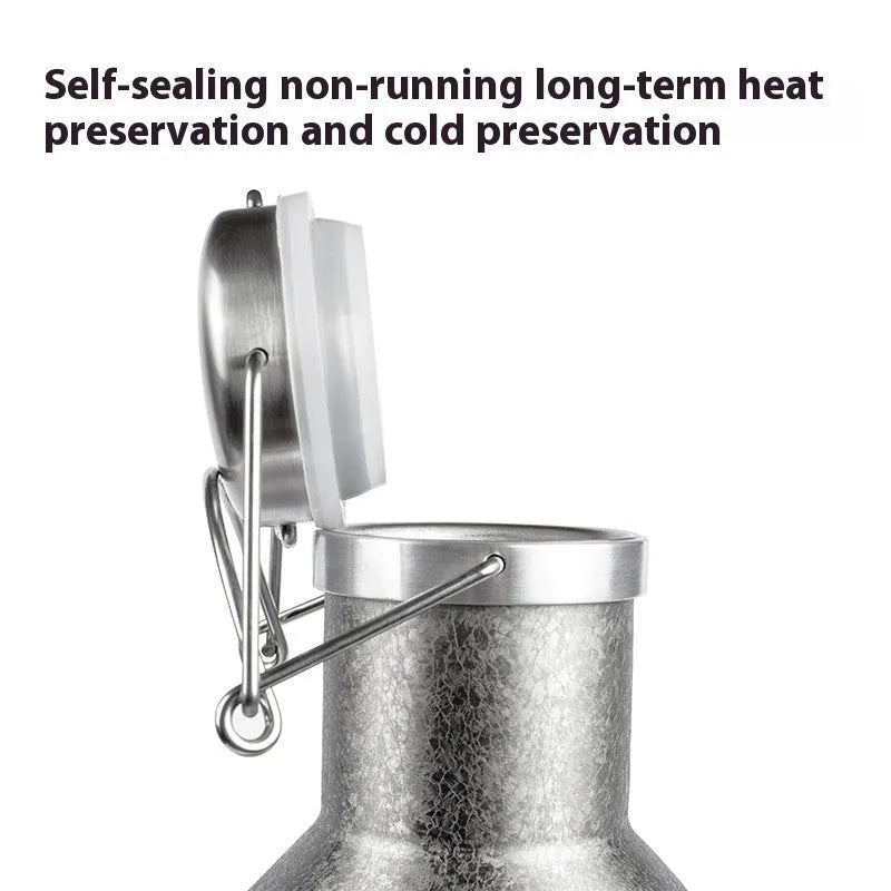 Stainless steel thermal pot with large capacity, showing single-layer and double-layer insulation options
