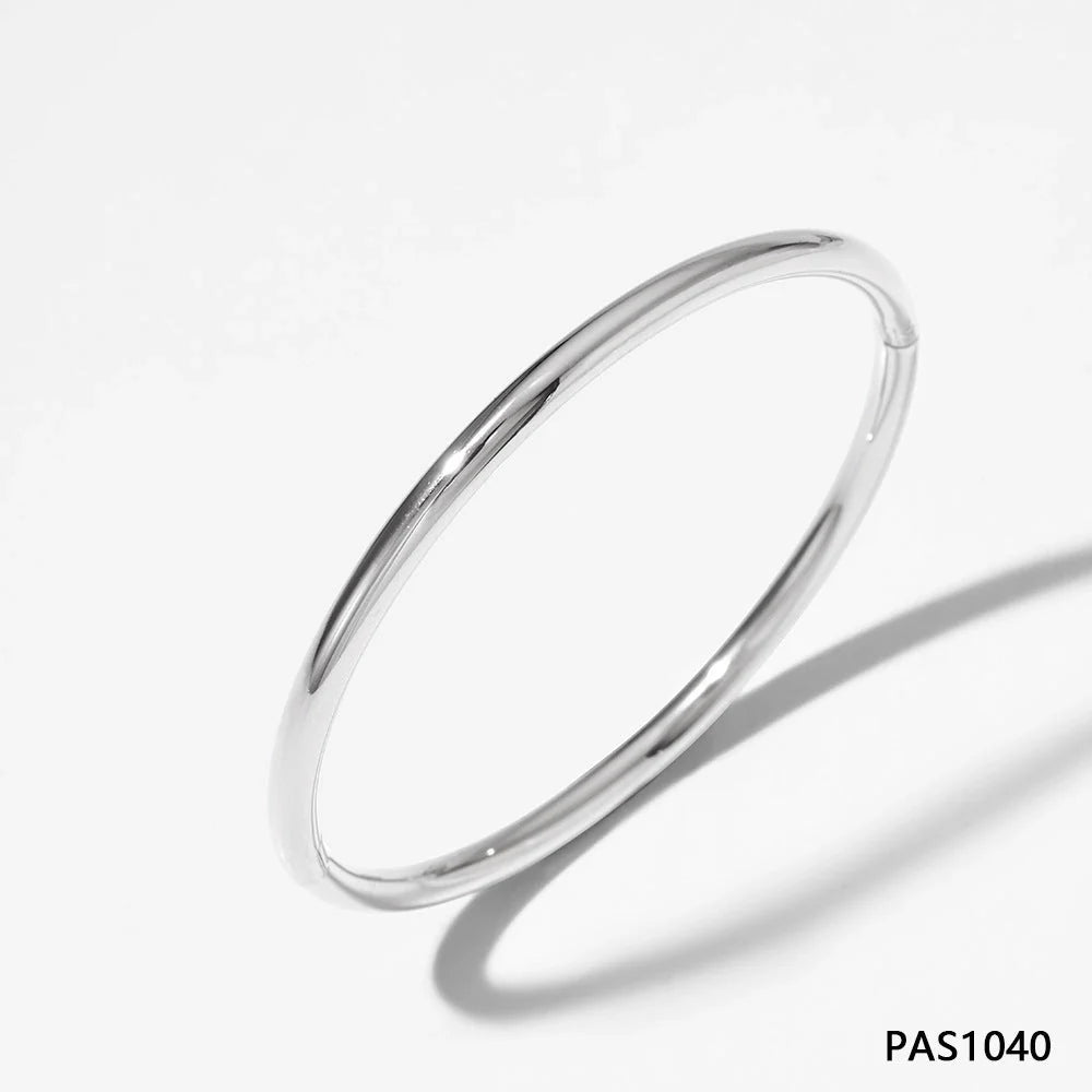 Stainless steel electroplated bracelet for women in various colours