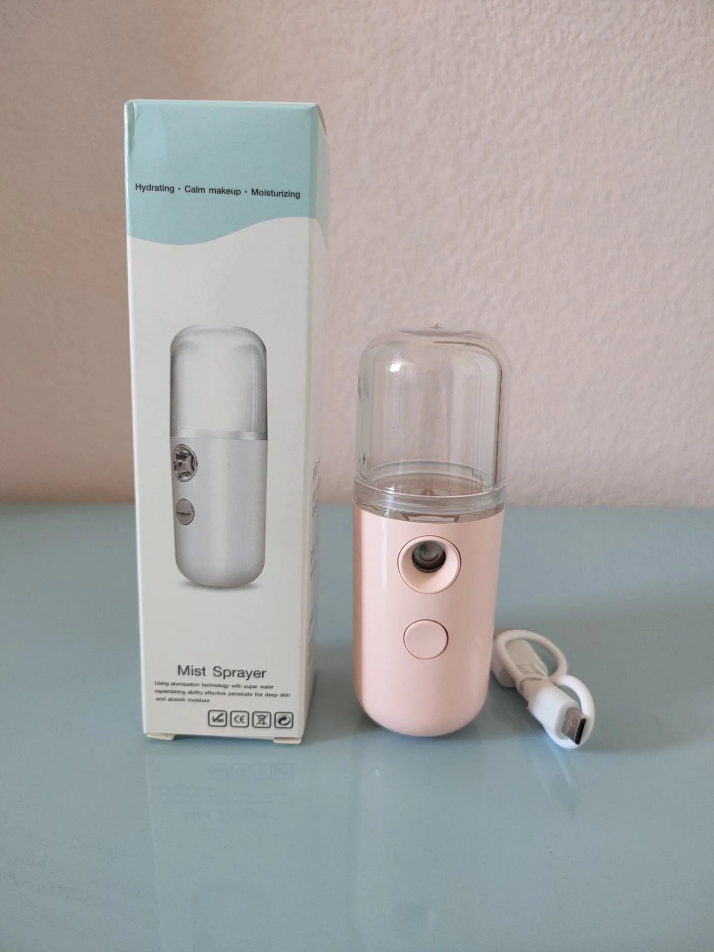 Compact portable nanospray humidifier for deep skin hydration in various colors