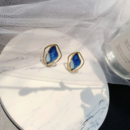 S925 silver stud earrings with geometric design for women