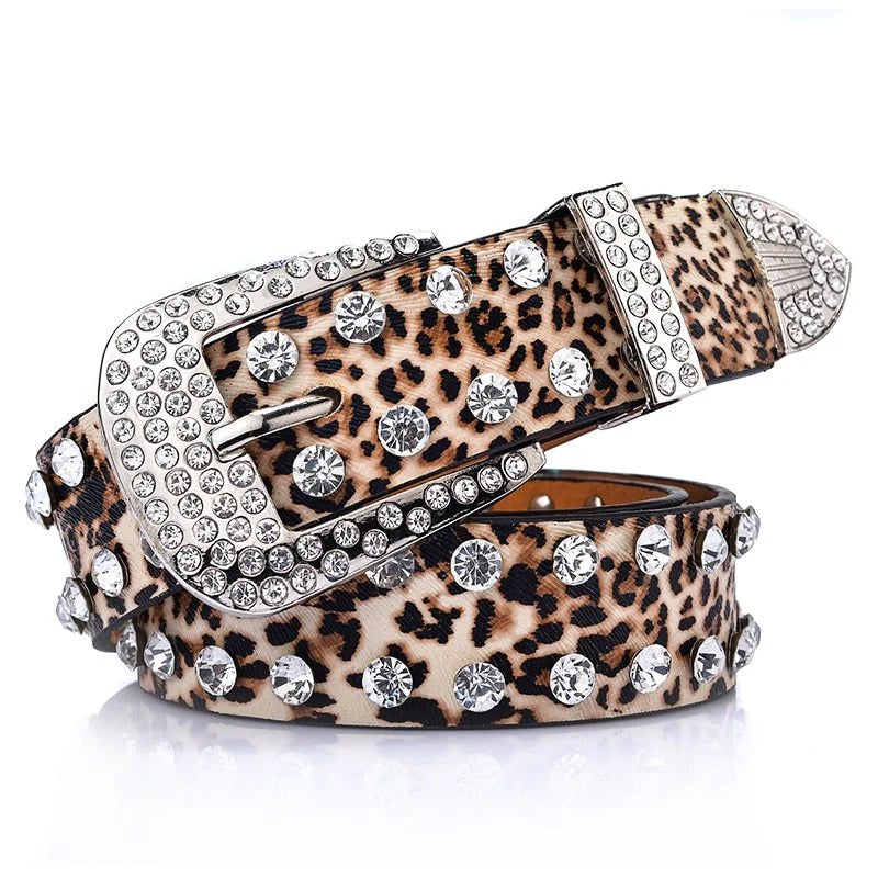 Rhinestone-embellished wide belt with adjustable length and sparkling details