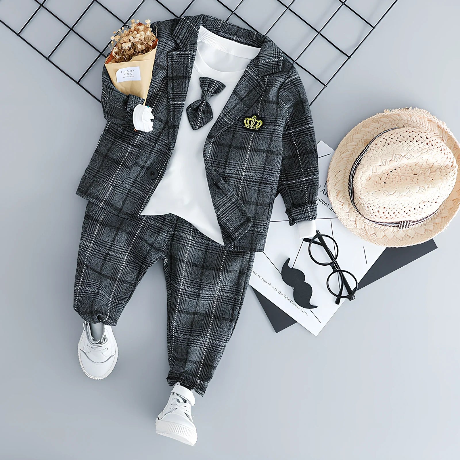 British-style three-piece cotton suit for boys in coffee or grey, sizes 70-100cm with long sleeves and knit fabric