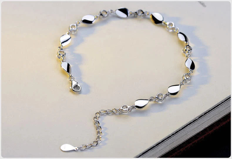 Diamond-encrusted 925 sterling silver bracelet with adjustable chain and AAA+ zircon stones
