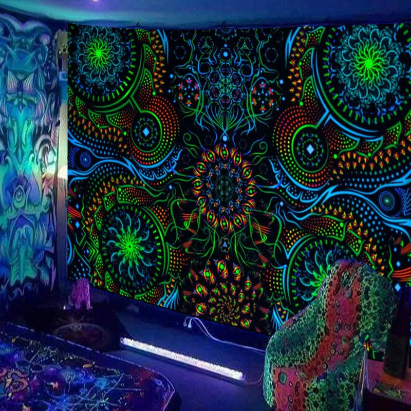 Fluorescent woven polyester tapestry with landscape pattern, rectangular shape, available in multiple colours and sizes