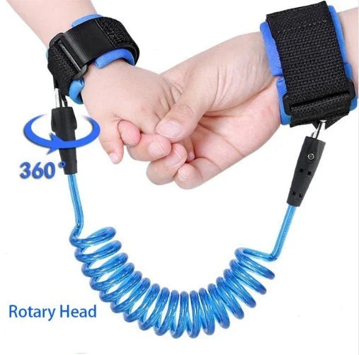 A child safety wristband with a translucent, tough PU rope that allows 360-degree free rotation and a breathable, comfortable interior.