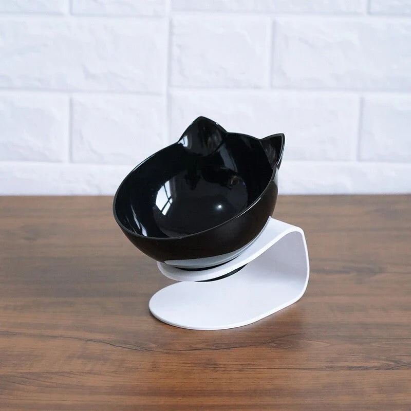 Elevated pet bowls with 15-degree tilted design to support pet's neck and reduce strain