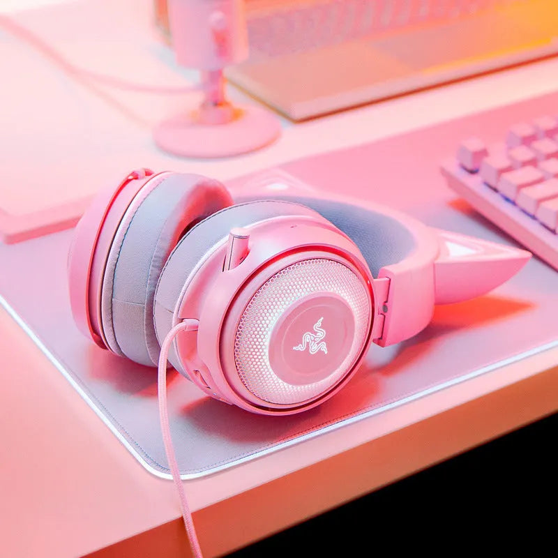 Pink glowing cat earphones wired USB headset with LED lights for kids