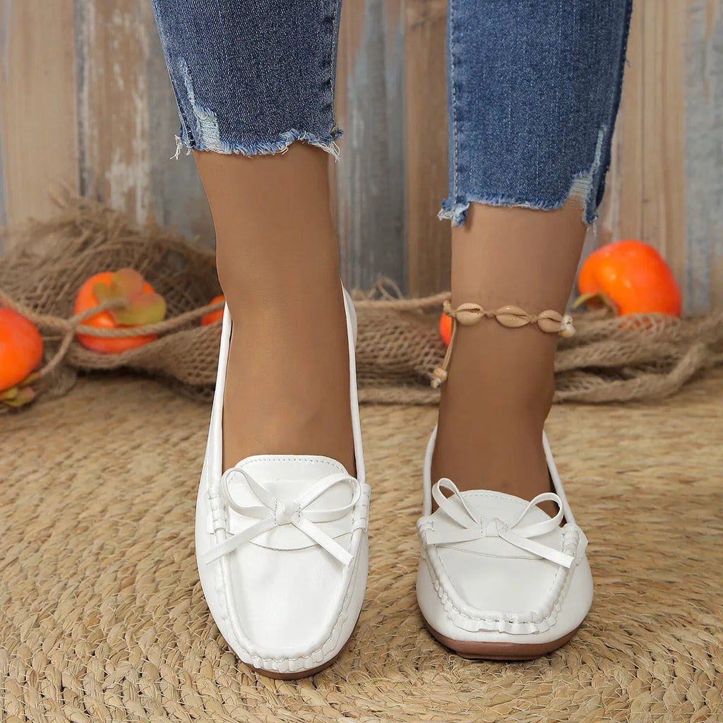 Casual bowknot flat shoes women soft-soled loafers slip-on round toe patent leather black