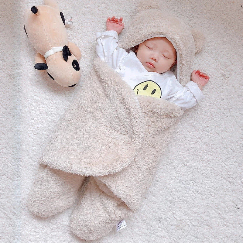 Winter swaddle blanket for newborns in 100% cotton, available in multiple colours and sizes
