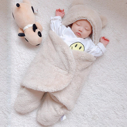 Winter swaddle blanket for newborns in 100% cotton, available in multiple colours and sizes