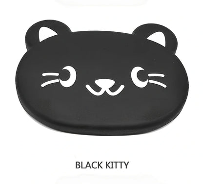 White child car seat table with 20x23.5cm surface and side hooks mounted on vehicle seat