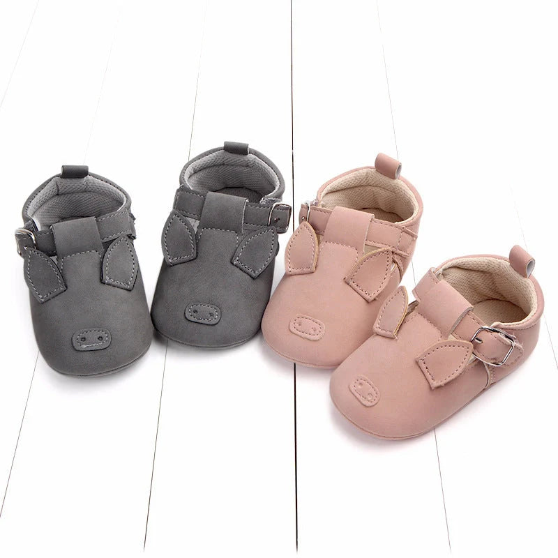 Cartoon animal baby shoes with non-slip soft bottom for spring and autumn wear