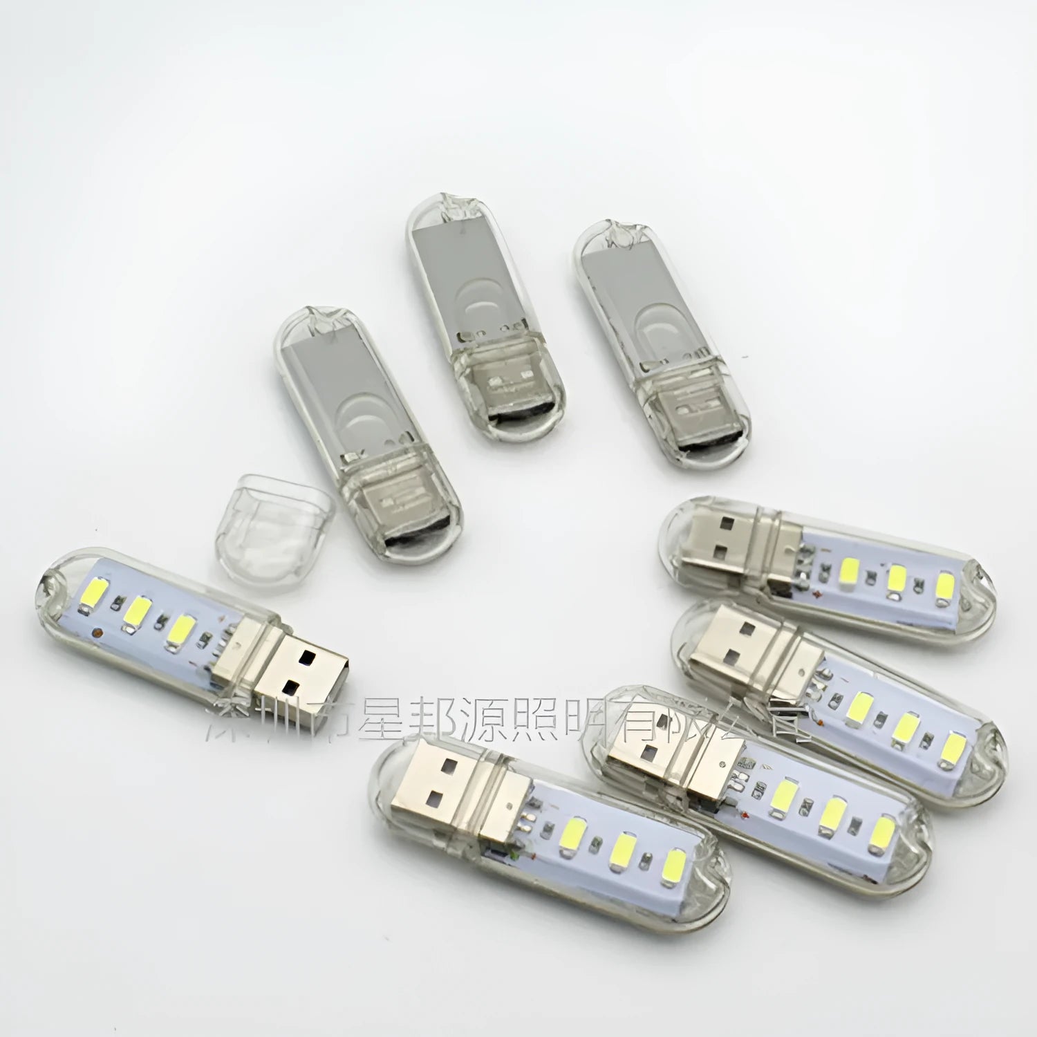 Mini USB outdoor camping night light 59mm 18mm 9mm compact white warm white modern design