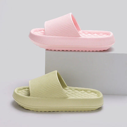 Stylish EVA slippers with rhombus stripe pattern for comfortable summer wear