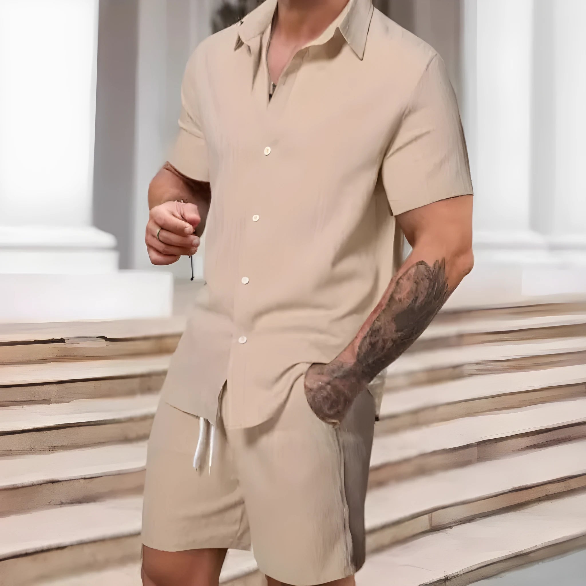 Men's striped casual suit with short sleeve shirt and matching shorts in polyester fabric