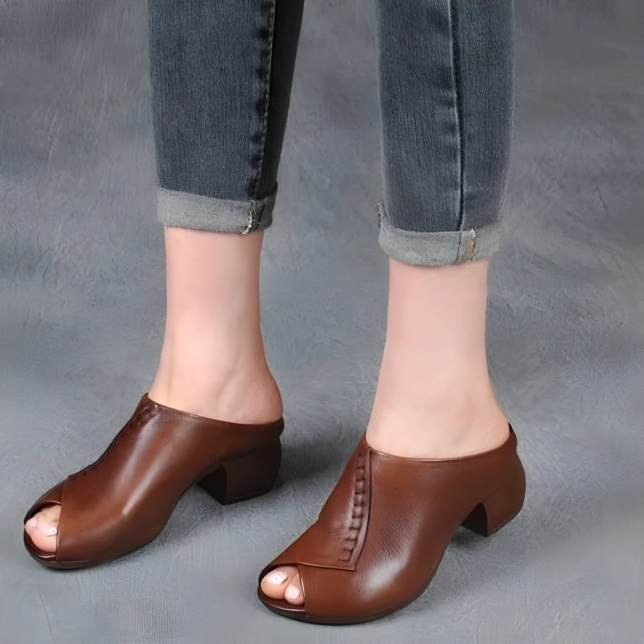 Women's black square heel peep-toe slipper sandals with a fish mouth opening and rubber sole.