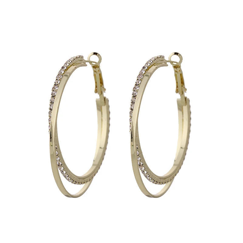 Geometric alloy earrings and bracelet set in gold and silver, modern design jewellery