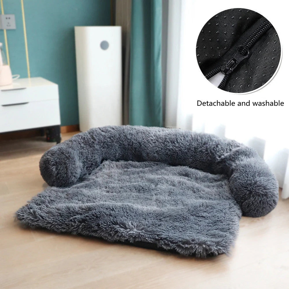 Washable pet mat with velvet fabric for sofa and car protection, available in multiple colours and sizes