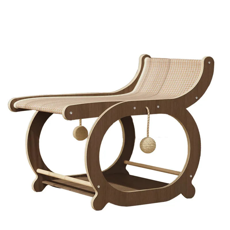 Solid wood sisal scratching mat for cats in wood colour, a simple one-piece recliner design.