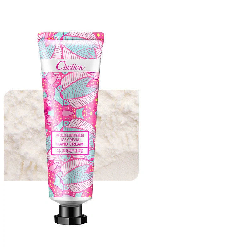 30g chamomile hand cream tube with horse oil and plant fragrance for non-greasy moisturisation