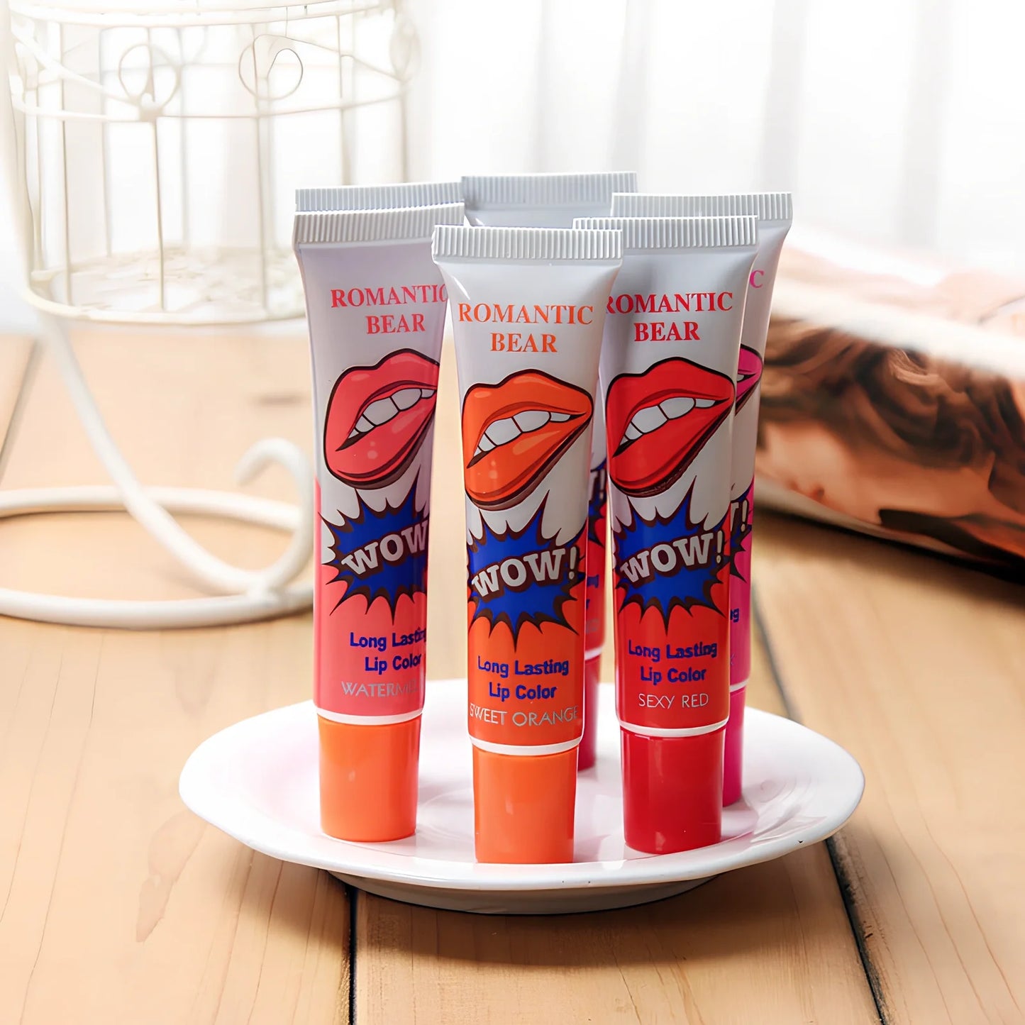 Six colour peel-off liquid lipstick set with applicator and waterproof mineral formula