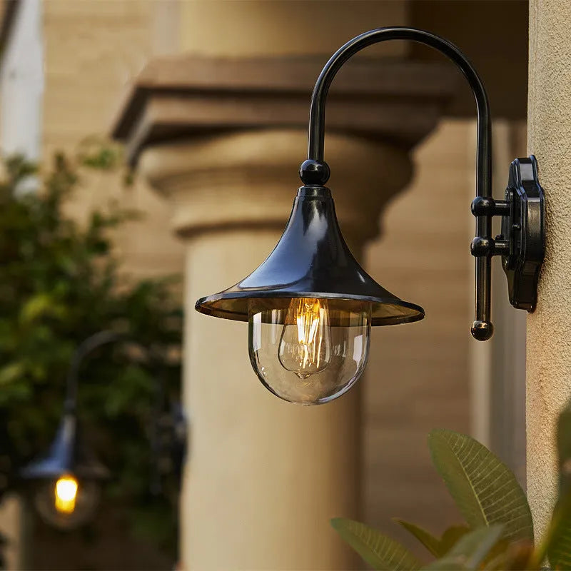 Horn-shaped outdoor wall lamp in aluminium with warm light, designed for gates, balconies, and garden walls