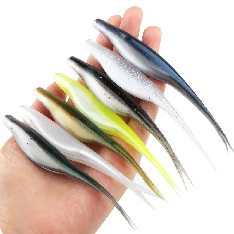 TPR Luer Soft Lure 6 G12cm two-tone fishing bait set with 5 pieces per pack on a neutral background