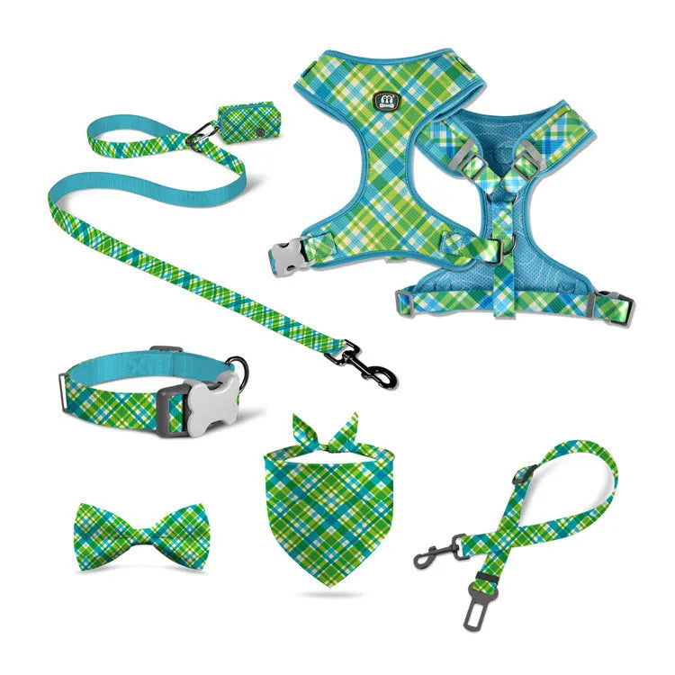 Pink sunflower four-piece pet rope set with collar, chest back, traction rope, and bin bag on display