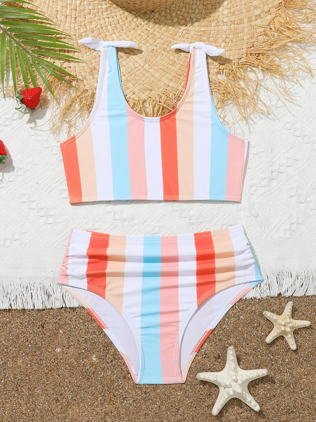 Girls' plaid pattern swimsuit briefs with matching bra for swimming