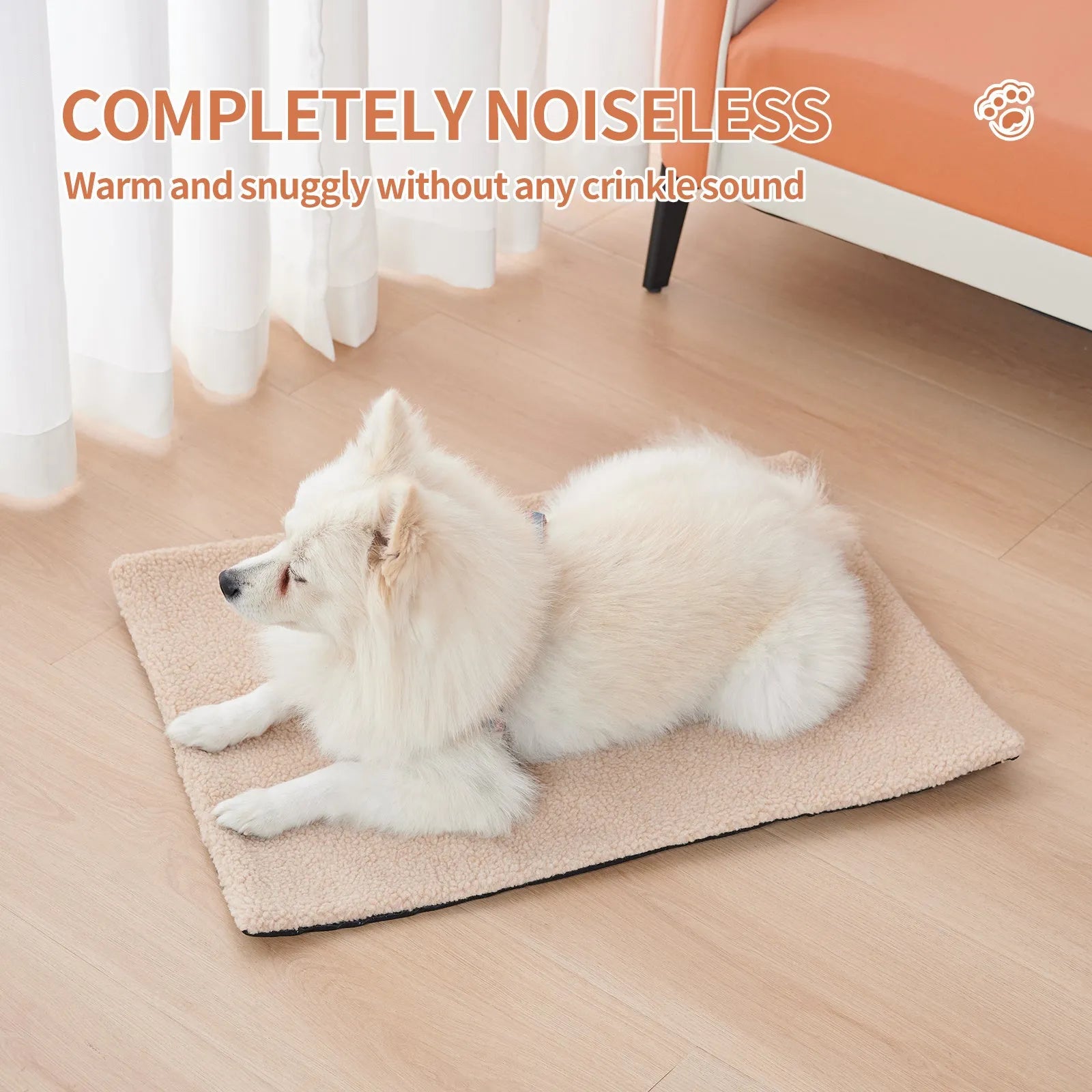 Self heating plush pet pad for cats in grey colour showing soft texture and rectangular shape