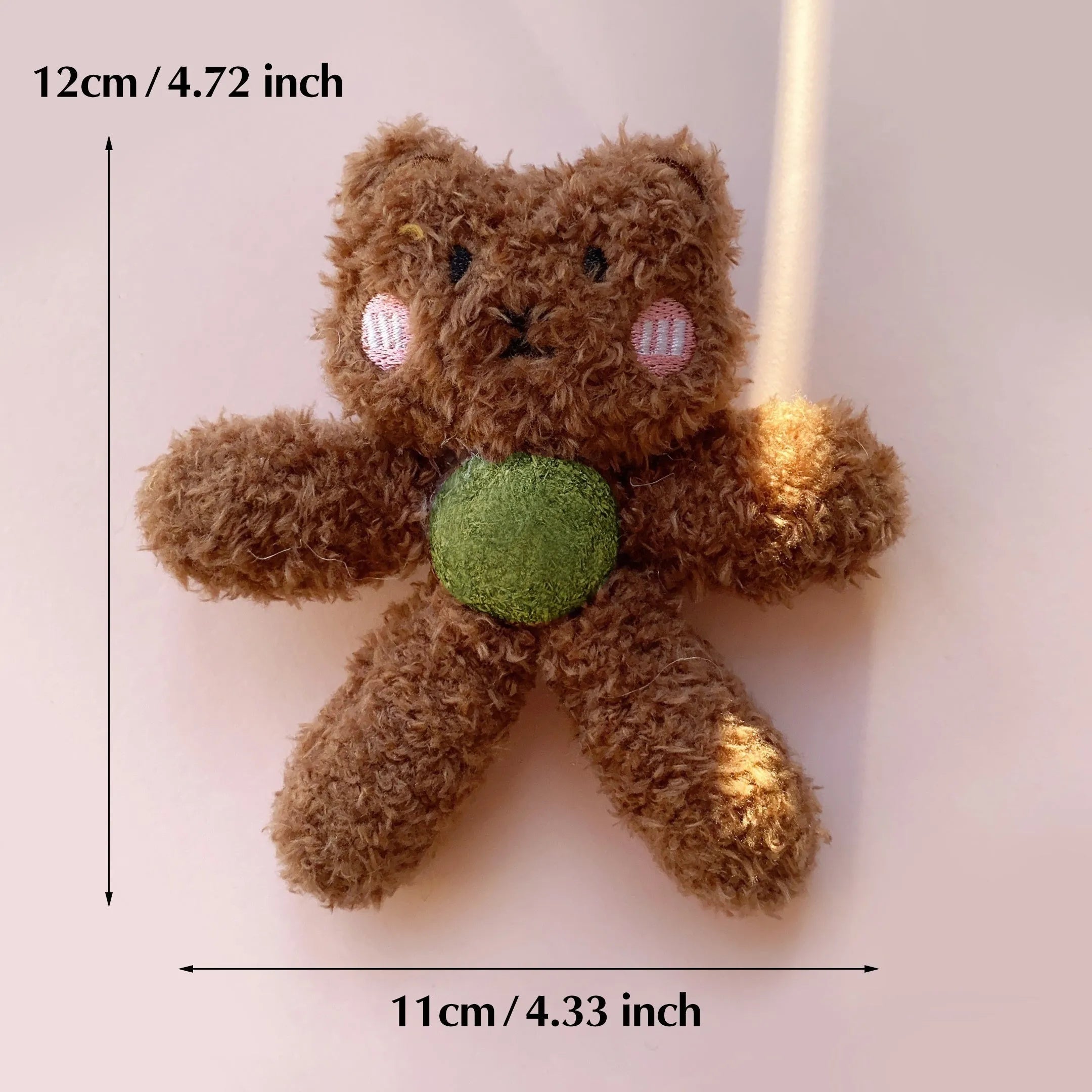 Edible catnip ball chewing toy with dental cleaning properties and five animal designs