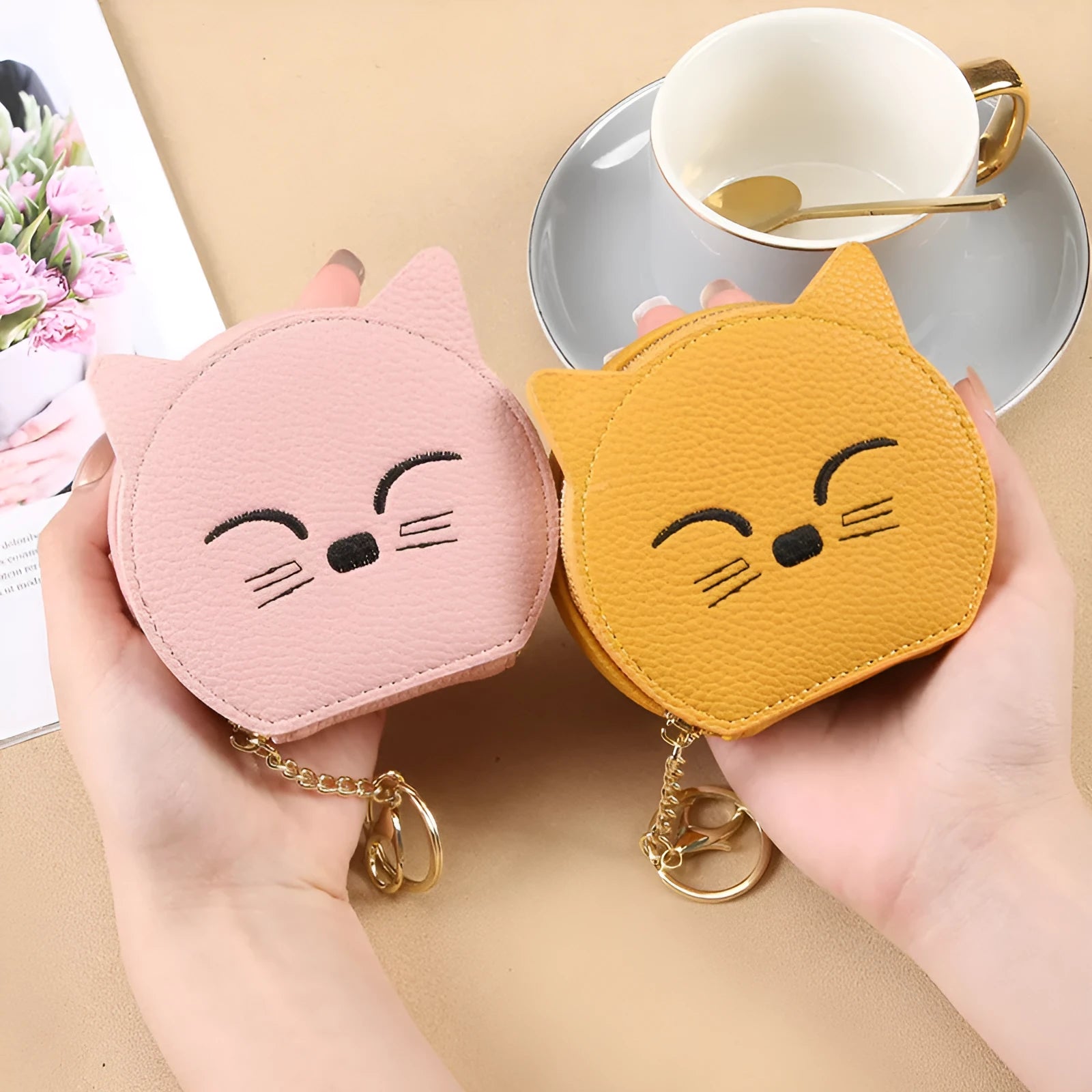 Cartoon cat women's handbag in horizontal square shape, eight colour options, PU material, includes wallet