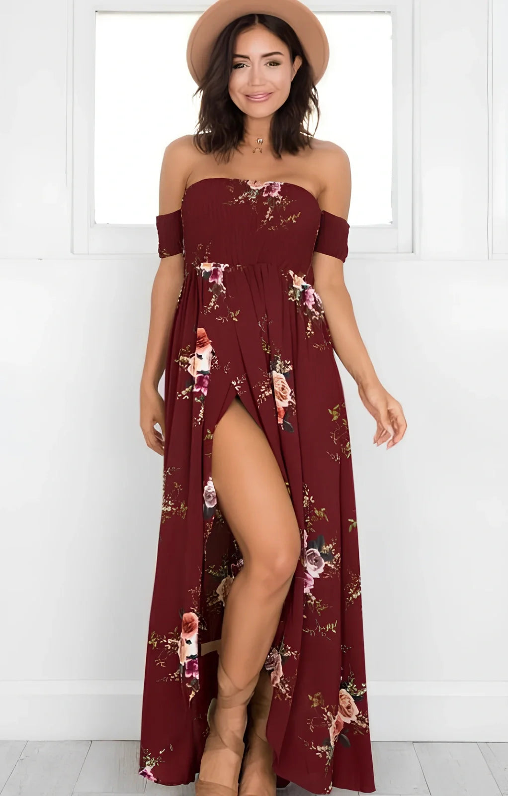 Women's boho off-shoulder summer dress in stretch fabric with beach-ready design