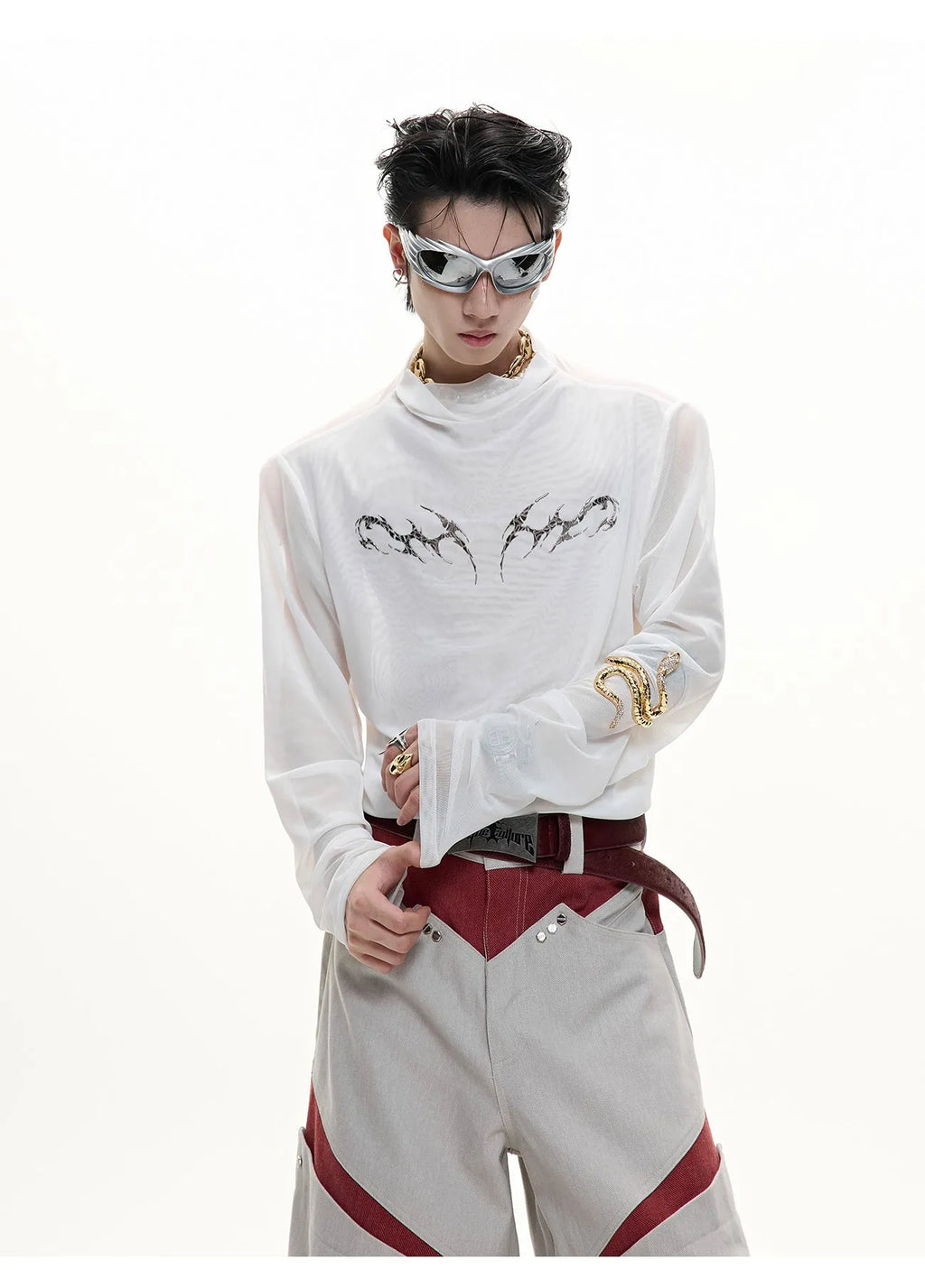 Men's black mesh bottoming shirt with long sleeves and slim fit design