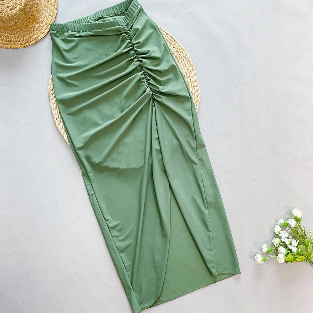 Women's one-piece swimsuit with matching skirt in high elasticity fabric for swimming and fitness