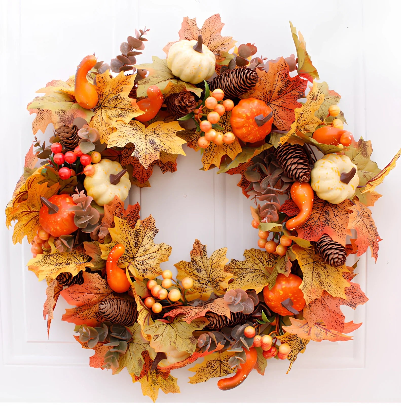 Autumn pumpkin wreath with 50cm diameter featuring fabric leaves and simulation pumpkins