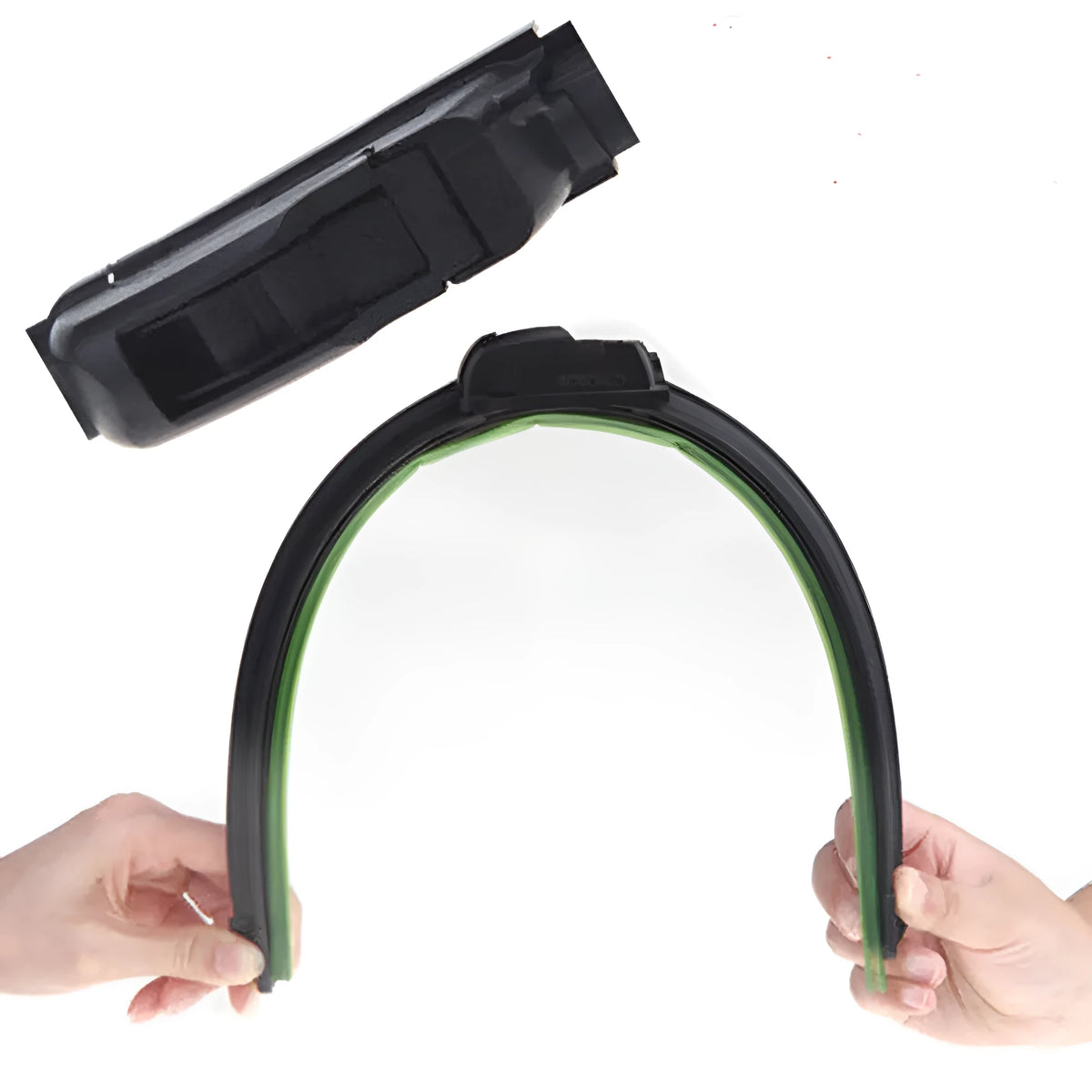 Universal boneless car wiper blade CLL78 in black on windscreen