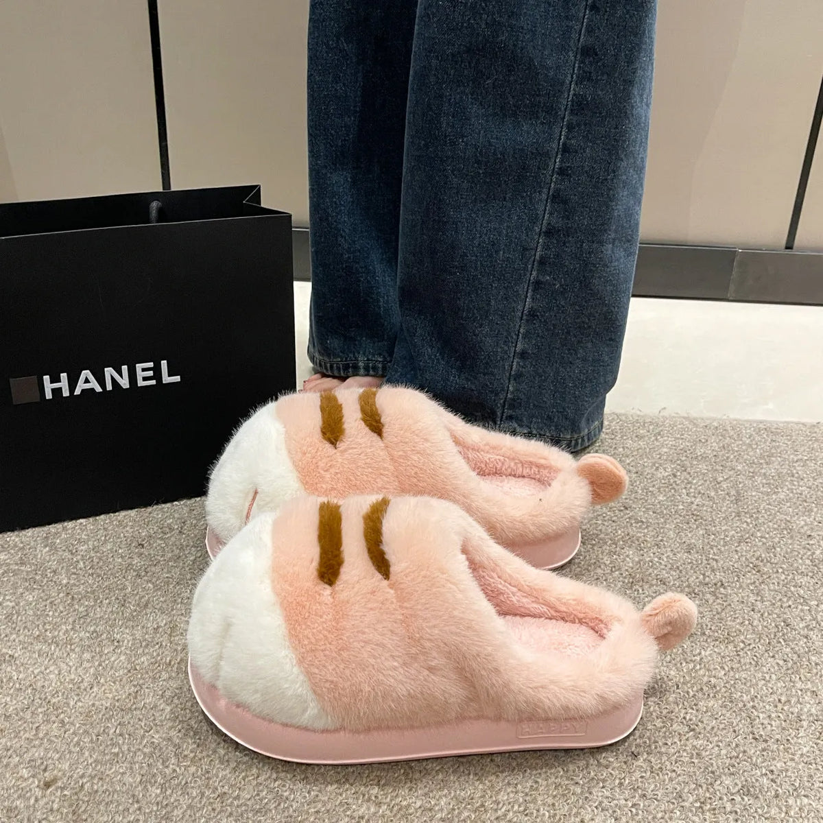 Women's fluffy fleece cartoon toe cover slippers in solid colour with rubber sole