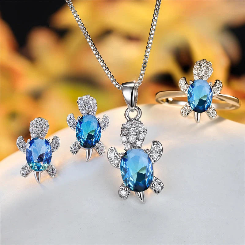 Cartoon Turtle Pendant Rhinestone Necklace with Rainbow Stone for Women and Children