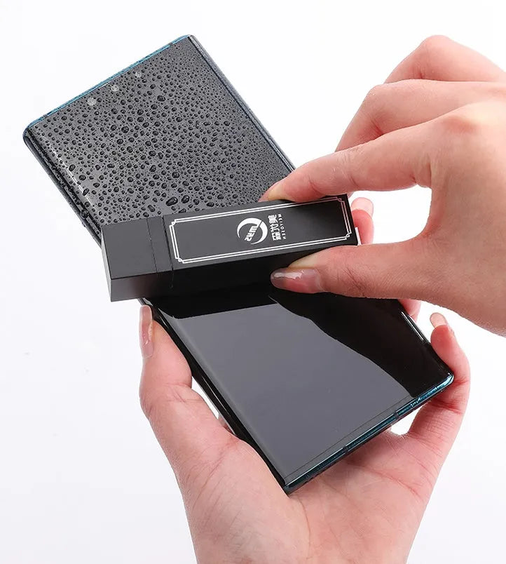 Black disposable screen cleaner wipes pack for mobile phones, 40 sheets for decontamination and sterilisation