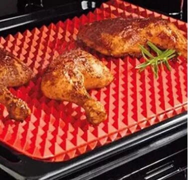 Red silicone pyramid cooking mat with grid for oven and BBQ, 39.5x27.5x1cm