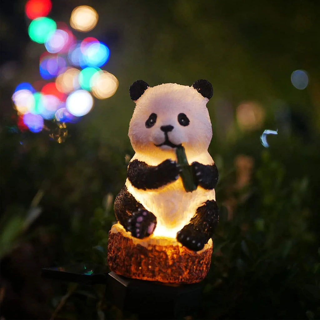 Solar outdoor luminous simulation animal lamp in eagle style with IP65 waterproof rating for garden use