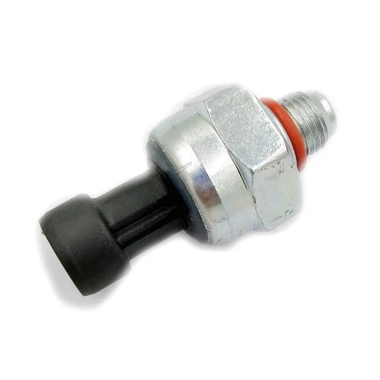 Ford F6TZ-9F838-A fuel pressure sensor with connecting line for F4 and F6 engines