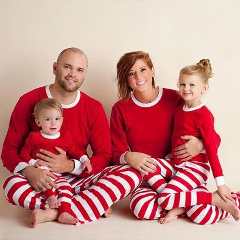 Family striped Christmas pajamas in cotton, available in red and white or green