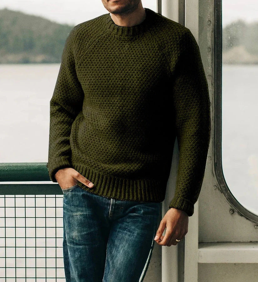 Men's winter knitted pullover sweater in extra coarse wool, available in multiple colours