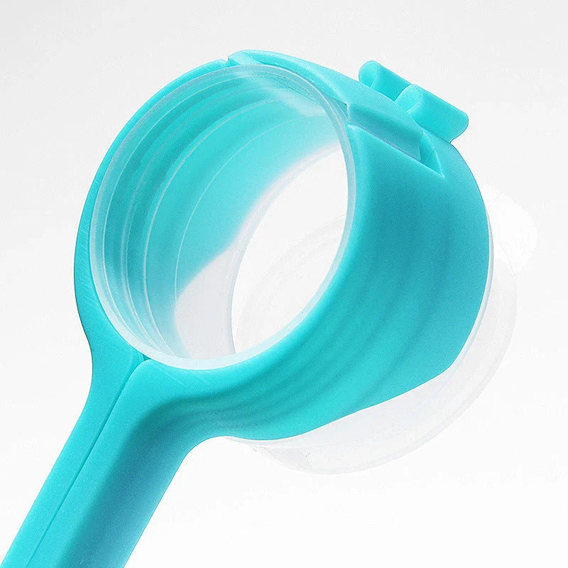 Green multifunctional food sealing clip with nozzle for airtight preservation