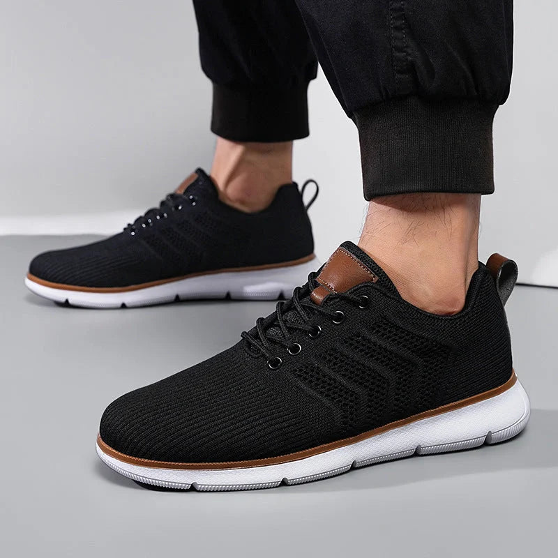Men's lace-up mesh sneakers in various colours for casual and sports wear