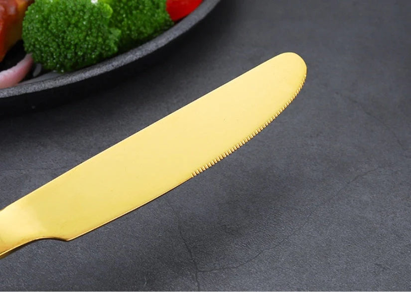 24-piece stainless steel tableware set with one-piece molding in various colors