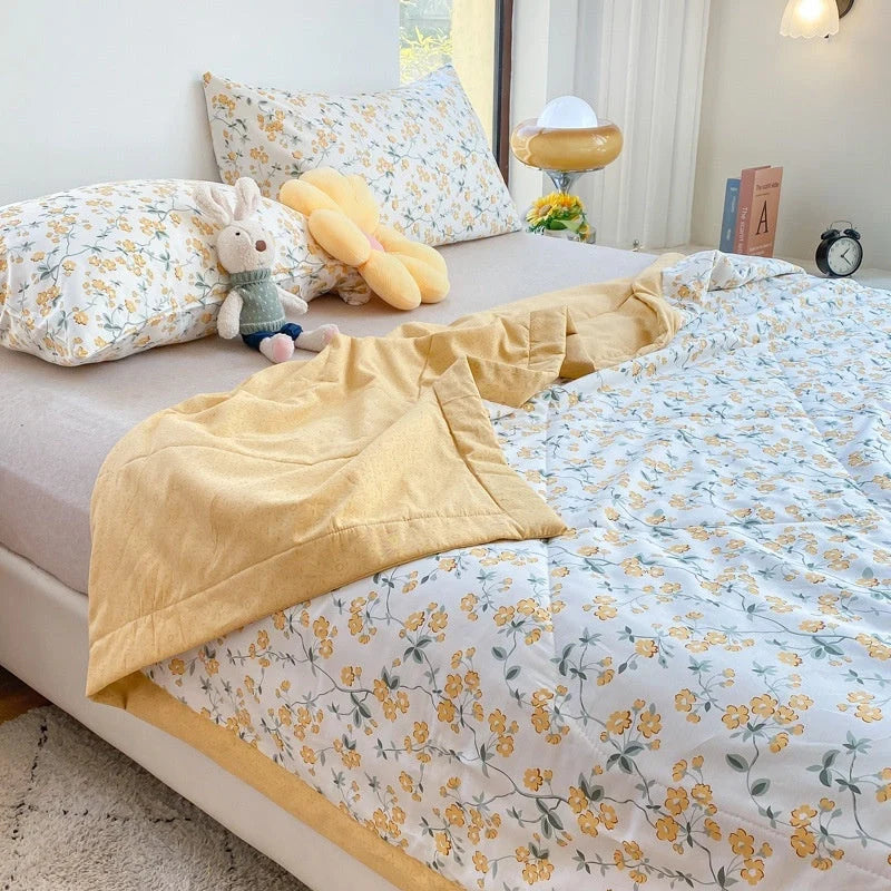 Double-sided cotton summer blanket with vibrant prints and antibacterial protection
